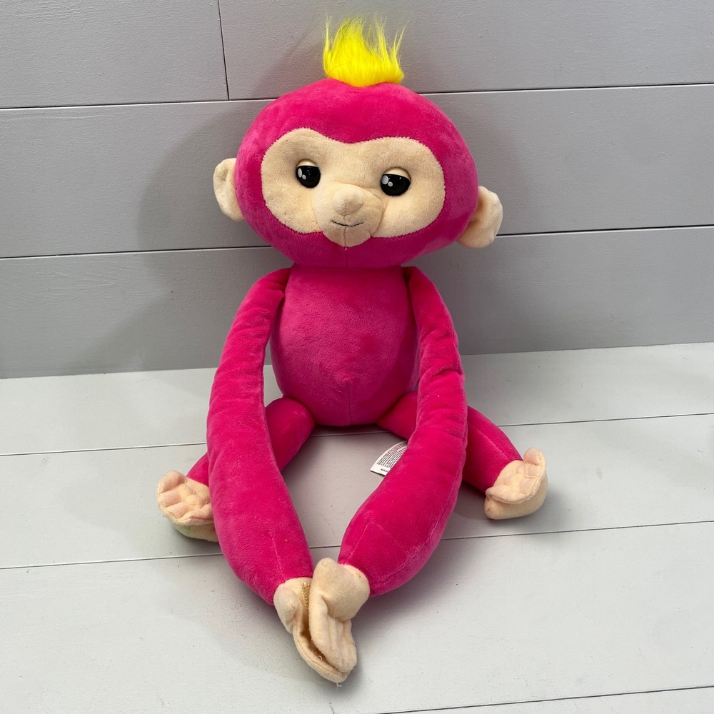 WowWee Fingerlings Hugs Bella Pink Monkey Plush Interactive Toy Large 18"